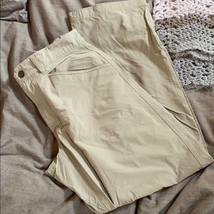 • Patagonia • men’s tan hiking pants